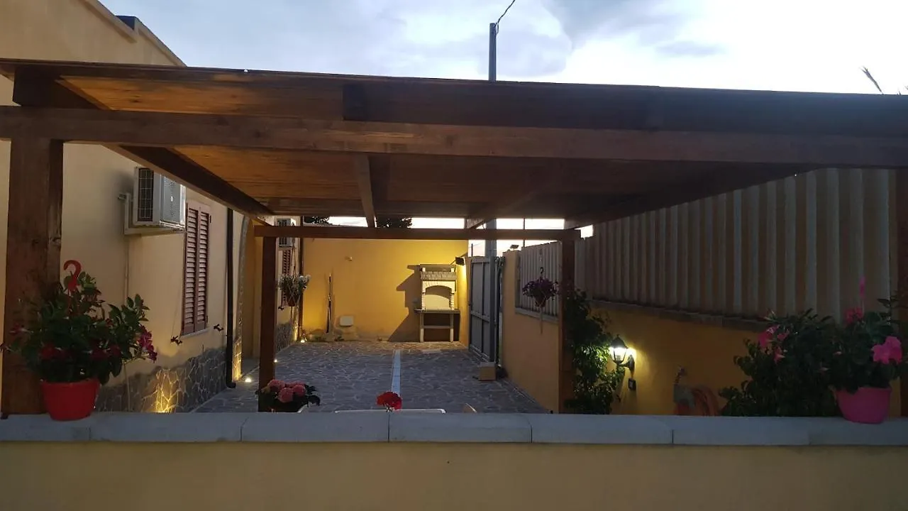 Gasthof Hotel Relax Tra Mare E Monti Flumini Di Quartu Capitana