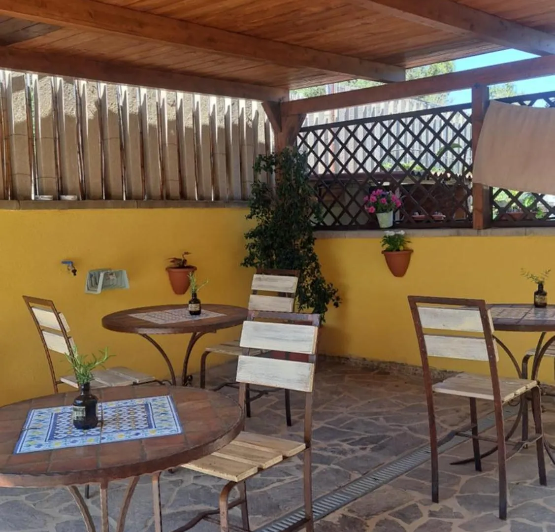 Pensión Hotel Relax Tra Mare E Monti Flumini Di Quartu Capitana Italia